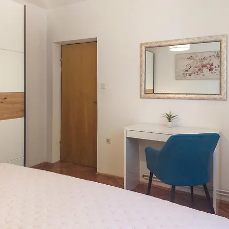 Apartament Kraljic - Krk215 By Interhome Kornić