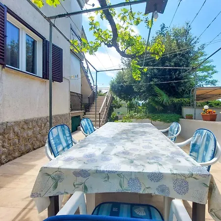 Kraljic - Krk215 By Interhome Apartmán *