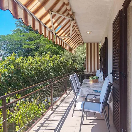 Kraljic - Krk215 By Interhome Apartmán